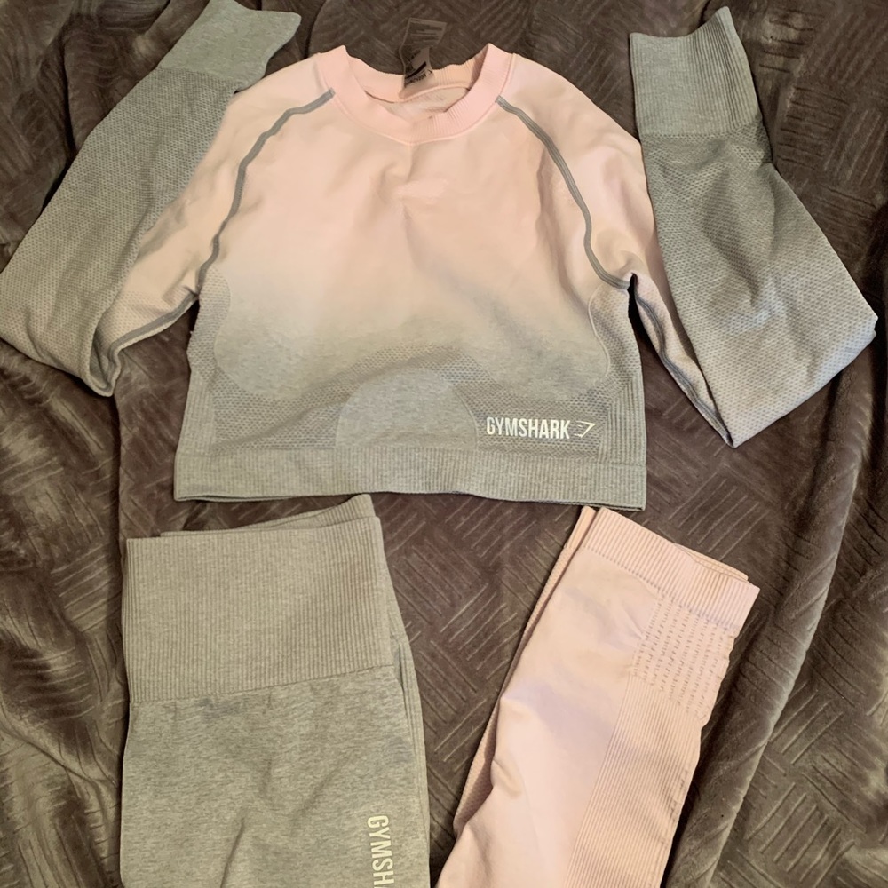 Gymshark Ombre pink and grey set